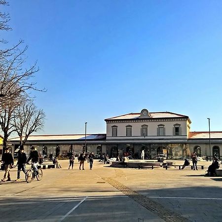 Airport Station Bergamo Hotel Exterior photo